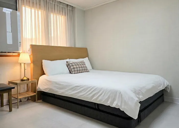 Staypuzzle Arex Dmc역 3분 무료주차 6인 가족 여행객의 편한하고 넉넉한 짐보관 3룸2욕실 Appartement